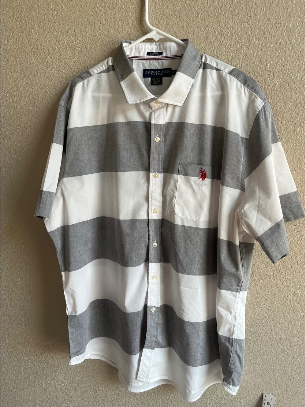 Xxl men’s striped button up short sleeved shirt grey white
